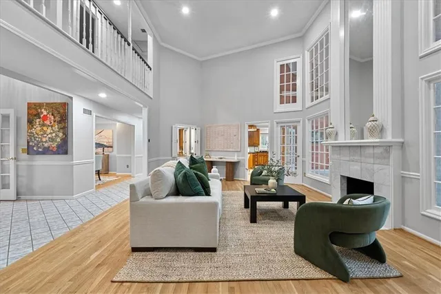 $649,000 | 4328 West 110th Street, Leawood, KS 66211