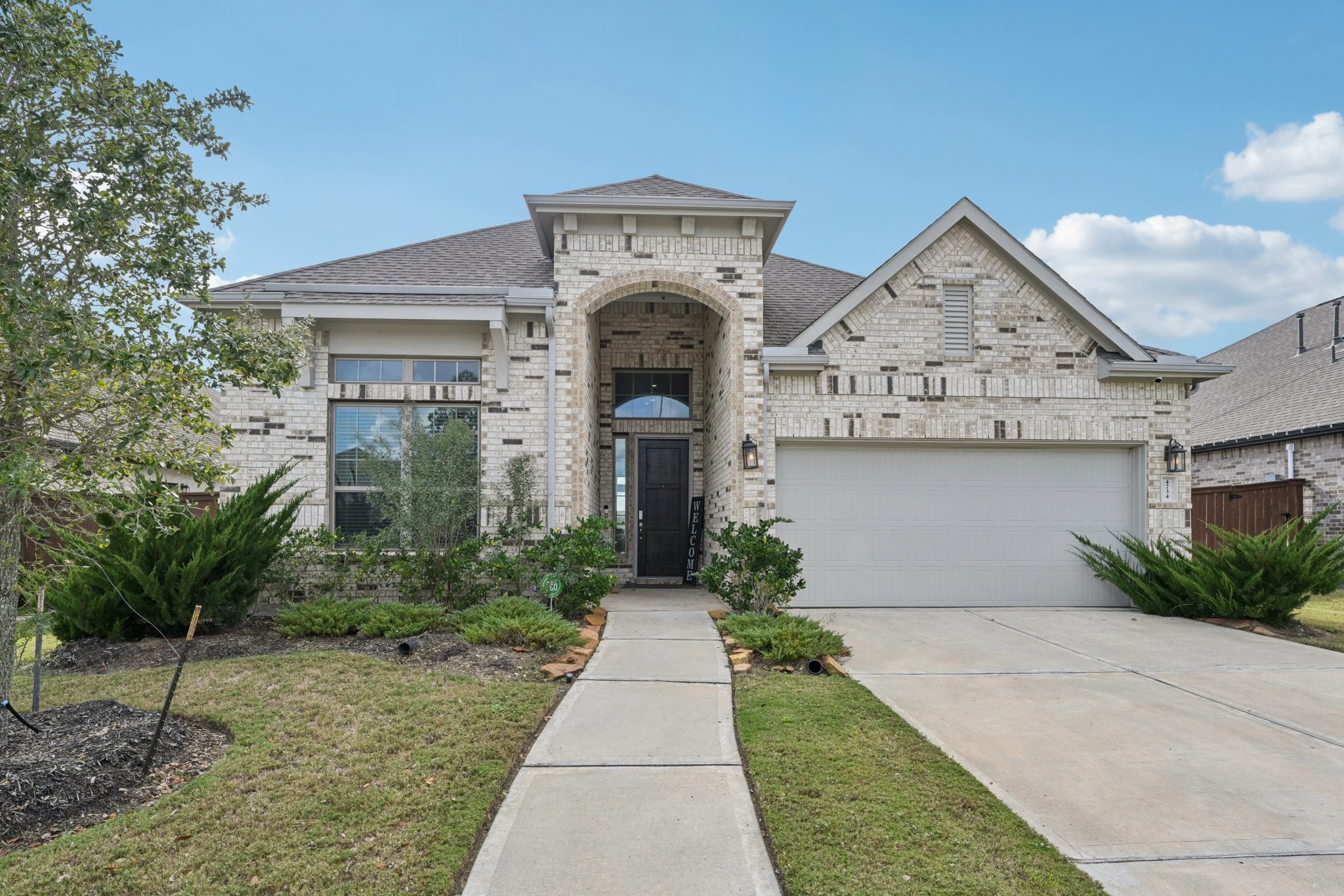 4734 Franklin Way Iowa Colony, TX 77583 - Photo 1 of 33 Front of the home