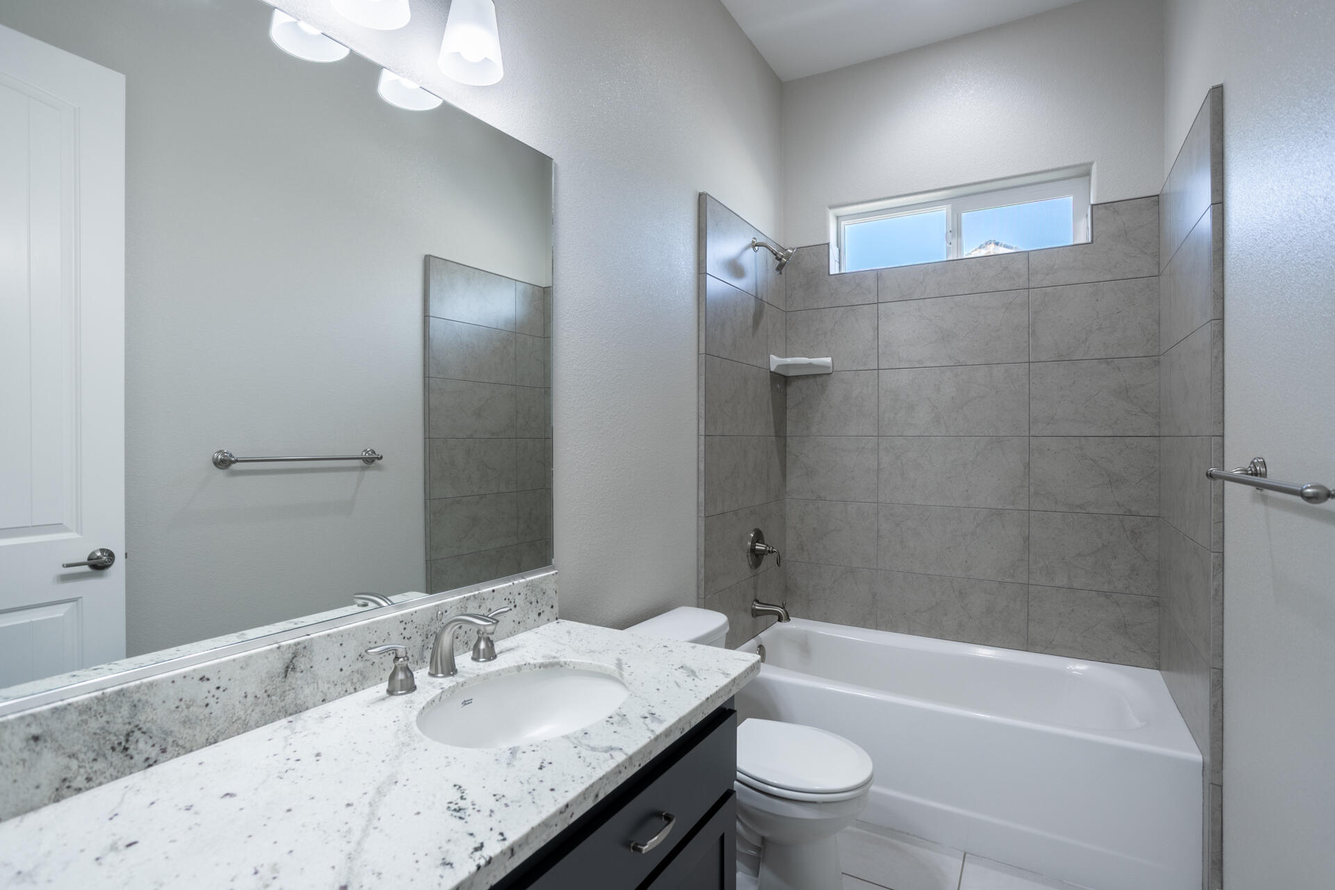 4755 Lower Springs Road Redding, CA 96001 - Photo 26 of 40 Bathroom 2