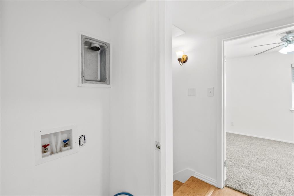 4039 Cole Avenue, Unit 105 Dallas, TX 75204 - Photo 28 of 39 Laundry area featuring laundry area, baseboards, washer hookup, and a ceiling fan
