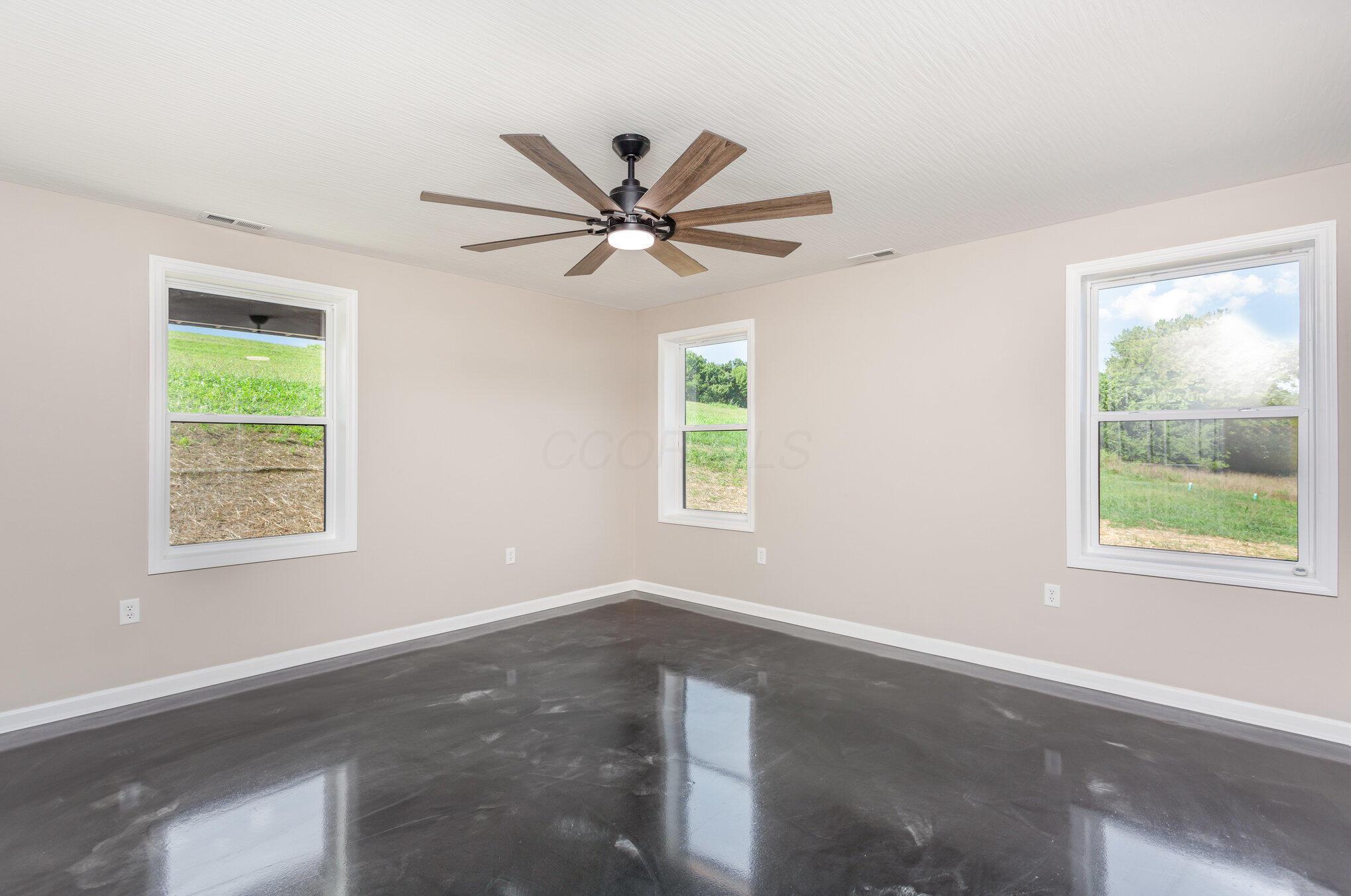 8215 Pleasantview Road Southeast Bremen, OH 43107 - Photo 12 of 41 Owners Bedroom