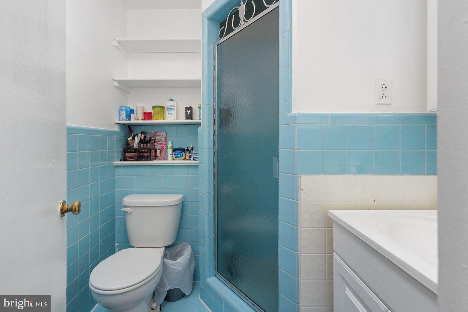 3756 Lankenau Road Philadelphia, PA 19131 - Photo 14 of 25 Gallery Image 14