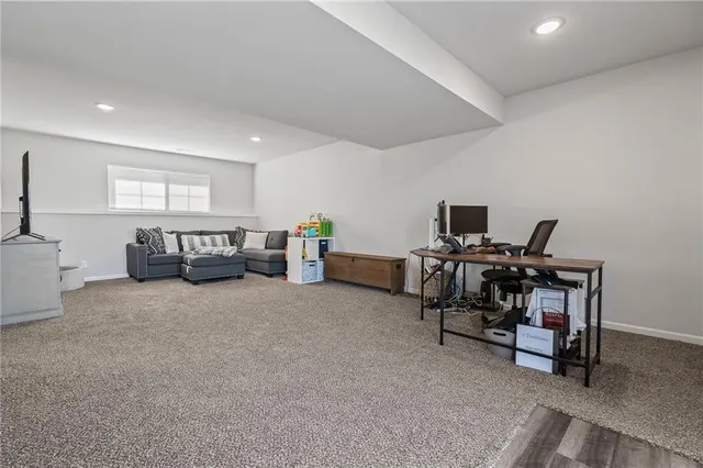 $349,900 | 709 Shane Lane, Belton, MO 64012