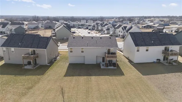 $349,900 | 709 Shane Lane, Belton, MO 64012