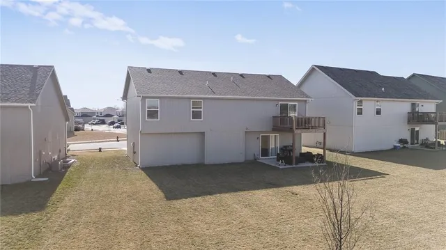 $349,900 | 709 Shane Lane, Belton, MO 64012