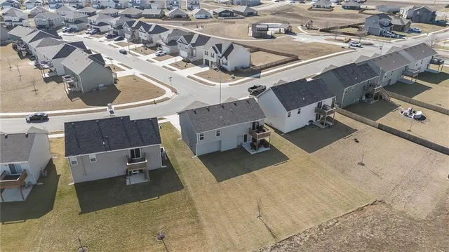 $349,900 | 709 Shane Lane, Belton, MO 64012