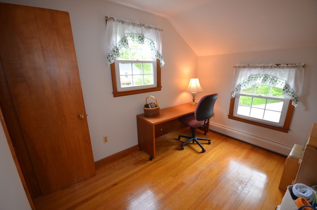 59 Huntington Road Hadley, MA 01035 - Photo 16 of 26 Gallery Image 16