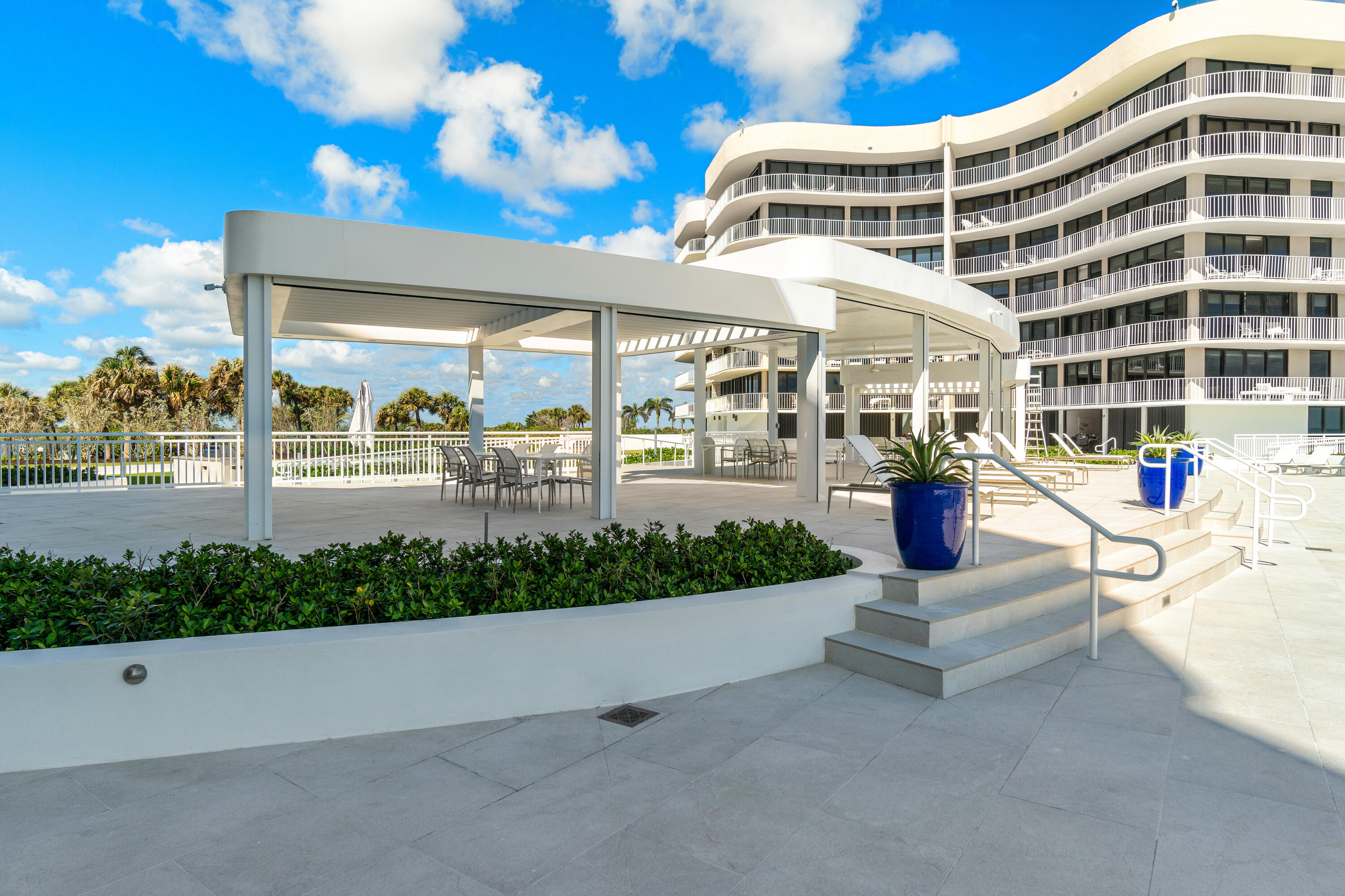 3400 South Ocean Boulevard, Unit 3HI Palm Beach, FL 33480 - Photo 30 of 50 a view of building with street