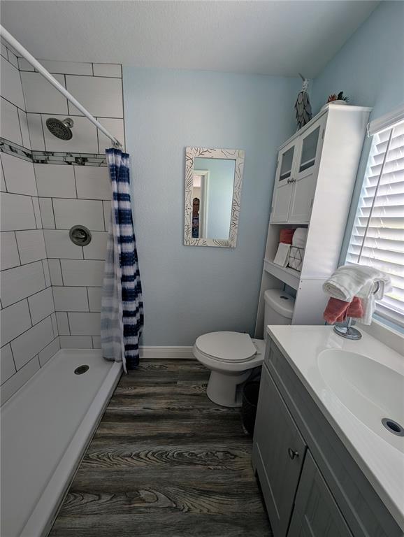 2190 South Seaport Point Crystal River, FL 34429 - Photo 18 of 40 a bathroom with a sink toilet and shower