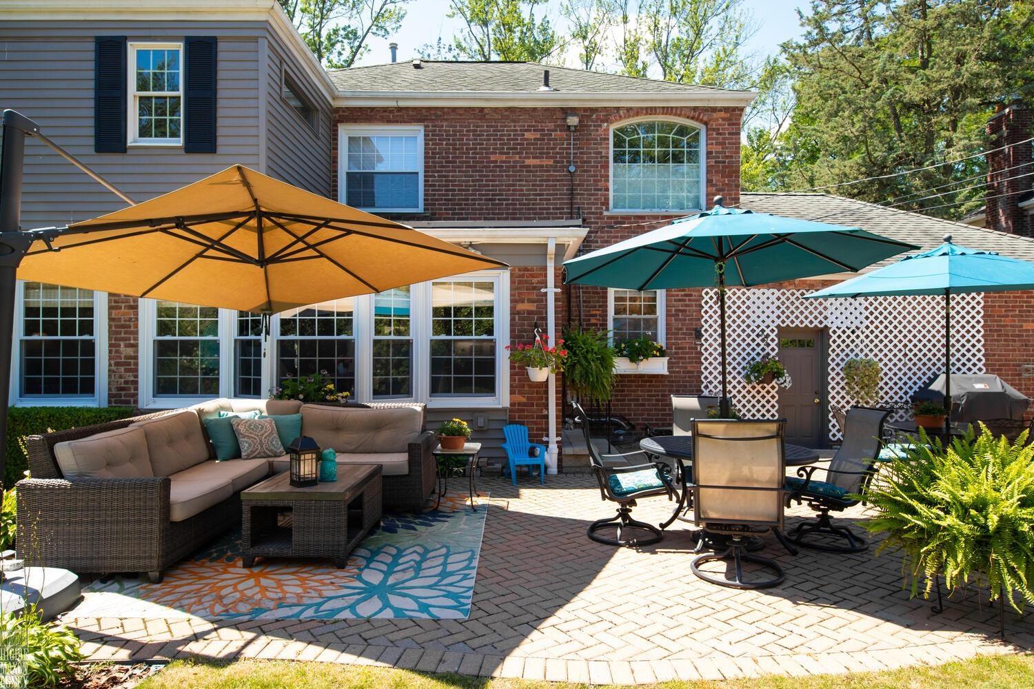 1052 Whittier Road Grosse Pointe, MI 48230 - Photo 32 of 38 50087325-31.JPG