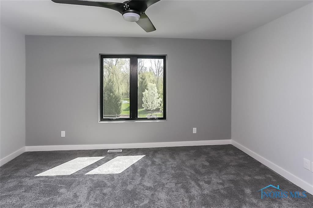 26018 Seminary Road Perrysburg, OH 43551 - Photo 28 of 35 Gallery Image 28