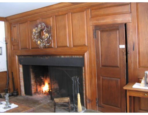 98 Bay Road Hadley, MA 01035 - Photo 3 of 9 Gallery Image 3