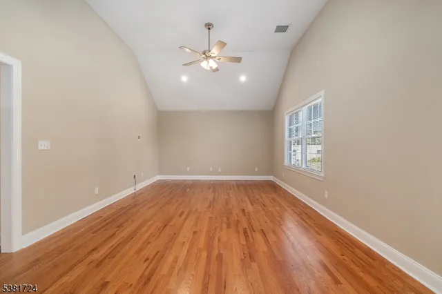 $2,900 | 737 Jerusalem Road, Unit 2, Scotch Plains, NJ 07076