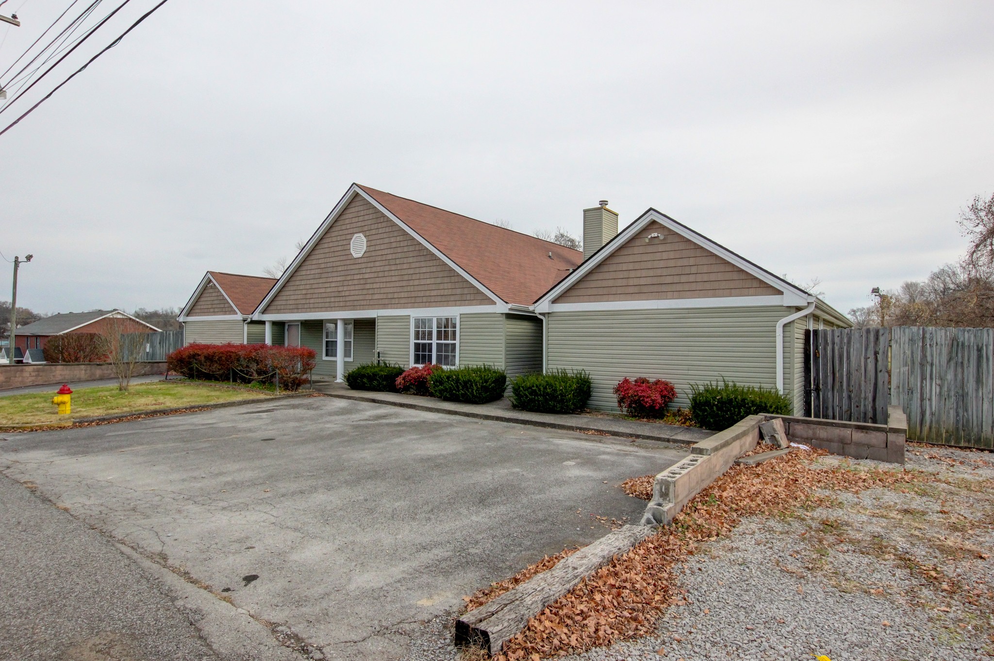 901 Martin Street Clarksville, TN 37040 - Photo 2 of 52