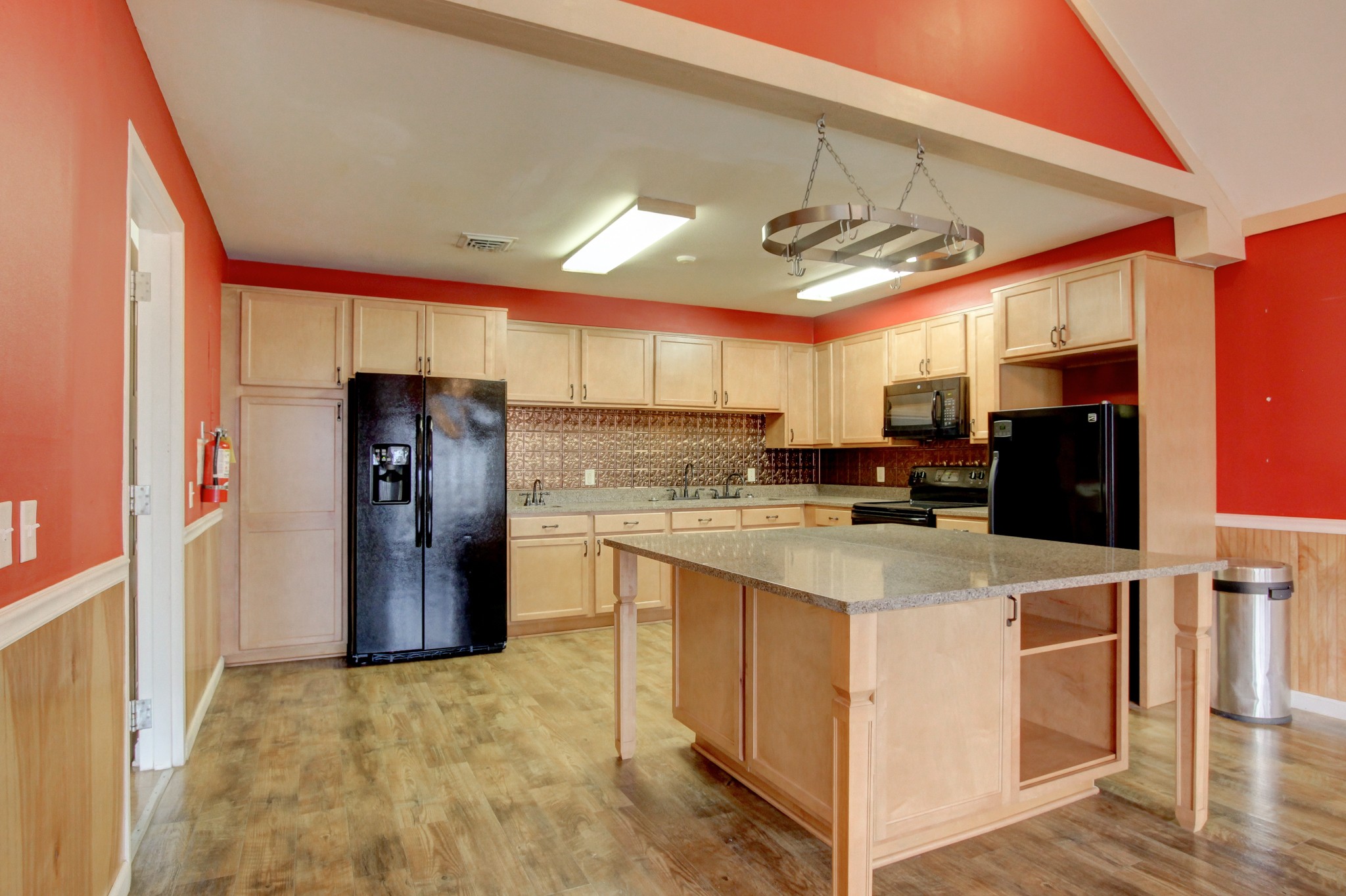 901 Martin Street Clarksville, TN 37040 - Photo 3 of 52