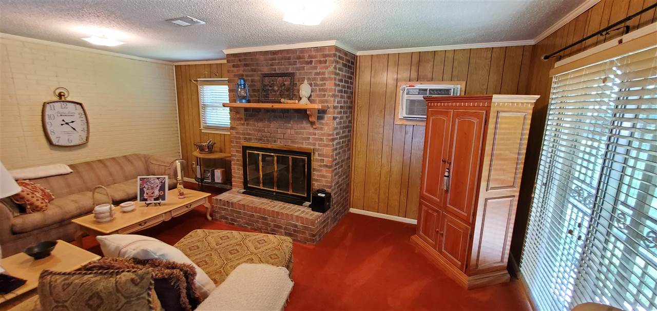 3319 Fostoria Road Memphis, TN 38109 - Photo 10 of 15 Gallery Image 10