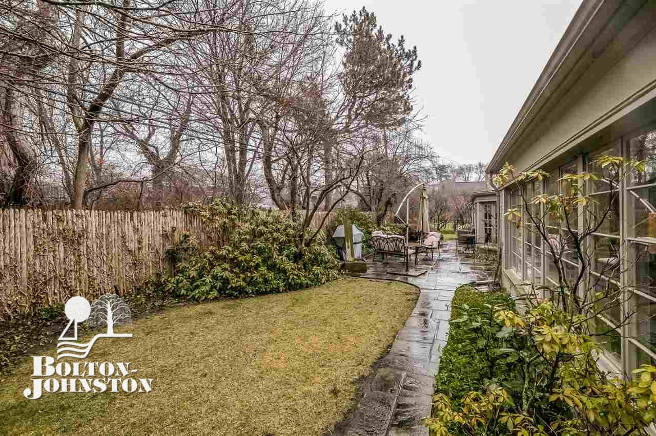 80 Colonial Road Grosse Pointe, MI 48236 - Photo 38 of 44 31344135-37.JPG
