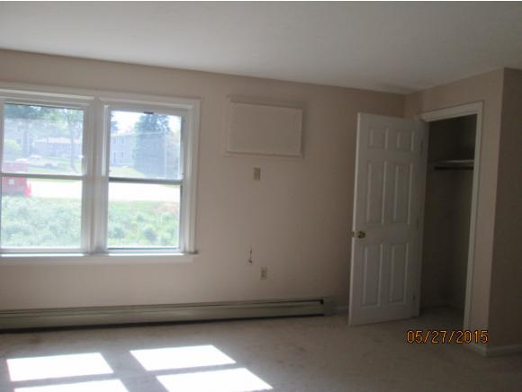 355 Circle Road, Unit 4 Manchester, NH 03103 - Photo 8 of 15