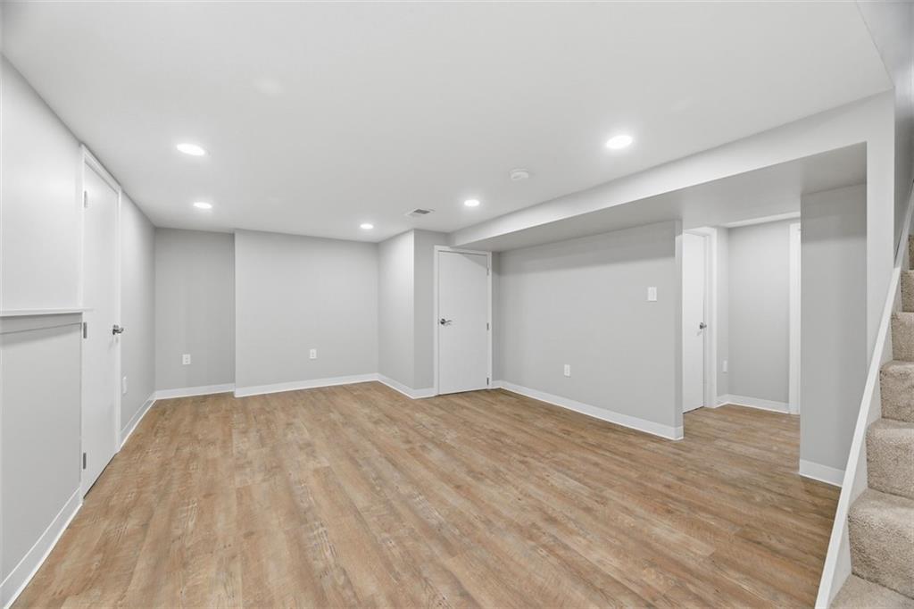 2214 Saranac Avenue Pittsburgh, PA 15216 - Photo 27 of 39 a view of an empty room