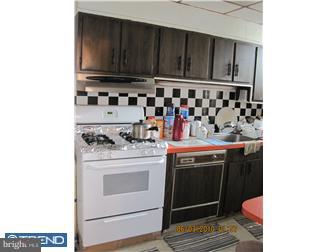 164 Glencoe Road Upper Darby, PA 19082 - Photo 6 of 12 Gallery Image 6
