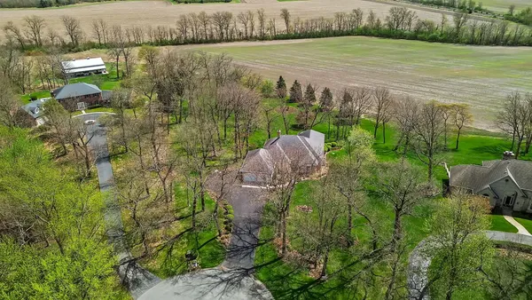 $674,900 | 6664 Ridgeview Drive, Demotte, IN 46310