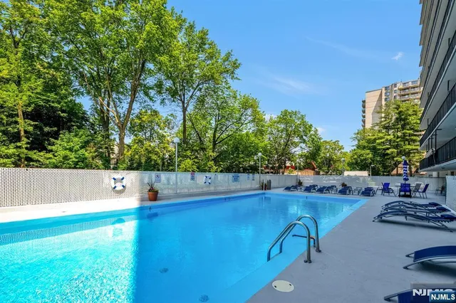 a view of yard from a balcony