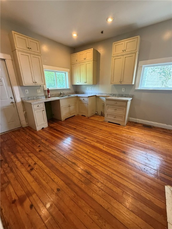 617 West Decatur Street Decatur, IL 62522 - Photo 9 of 24