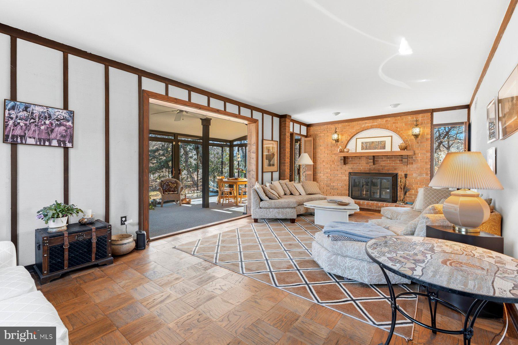 11001 Lockwood Drive Silver Spring, MD 20901 - Photo 11 of 47 Family room