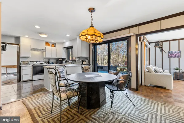 $999,900 | 11001 Lockwood Drive, Silver Spring, MD 20901