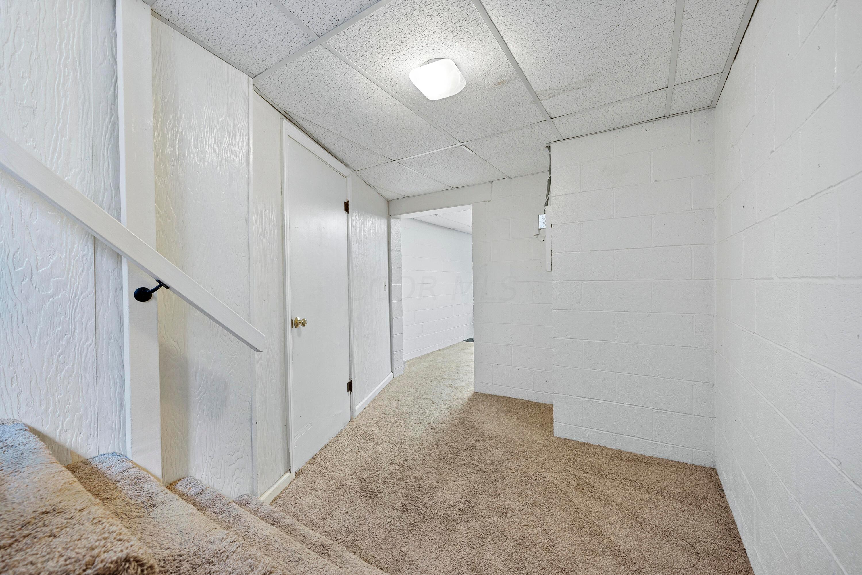 1455 Ashdowne Road Columbus, OH 43221 - Photo 30 of 45 Lower Level