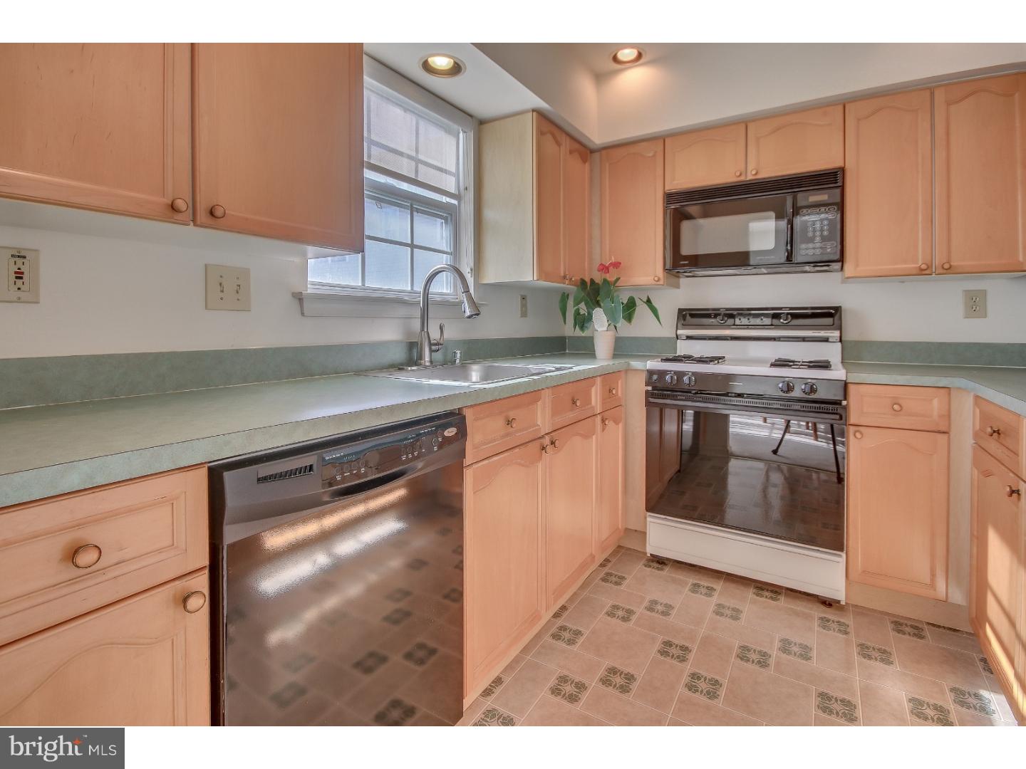 5535 Rinker Circle, Unit 360 Doylestown, PA 18902 - Photo 8 of 13 Gallery Image 8