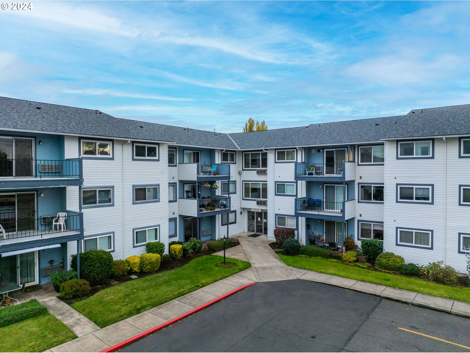 950 Evergreen Road, Unit 130 Woodburn, OR 97071 - Photo 24 of 38