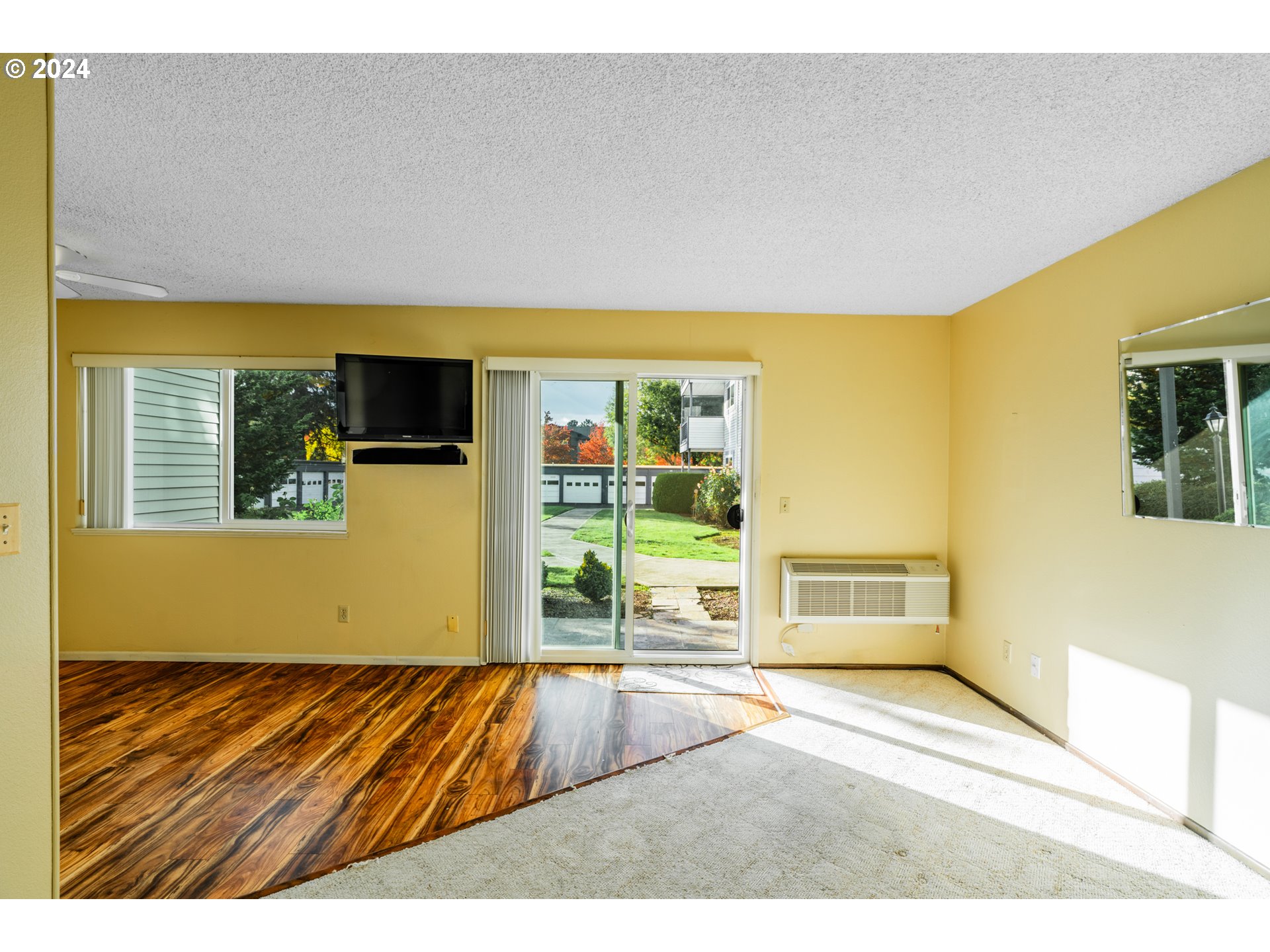 950 Evergreen Road, Unit 130 Woodburn, OR 97071 - Photo 8 of 38