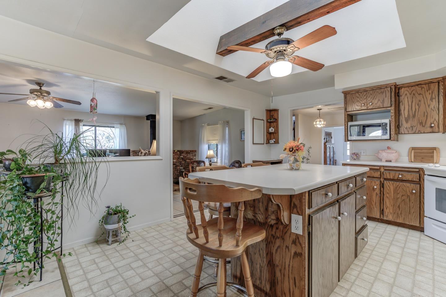 2854 Illinois Avenue Corning, CA 96021 - Photo 7 of 60