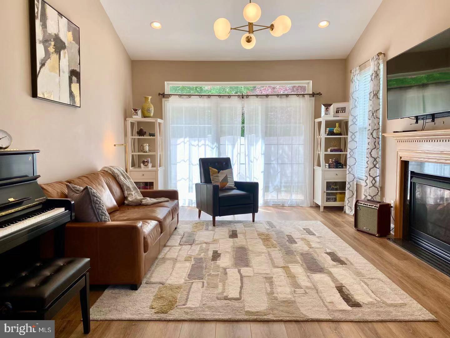 117 Warwick Road Princeton Junction, NJ 08550 - Photo 5 of 12