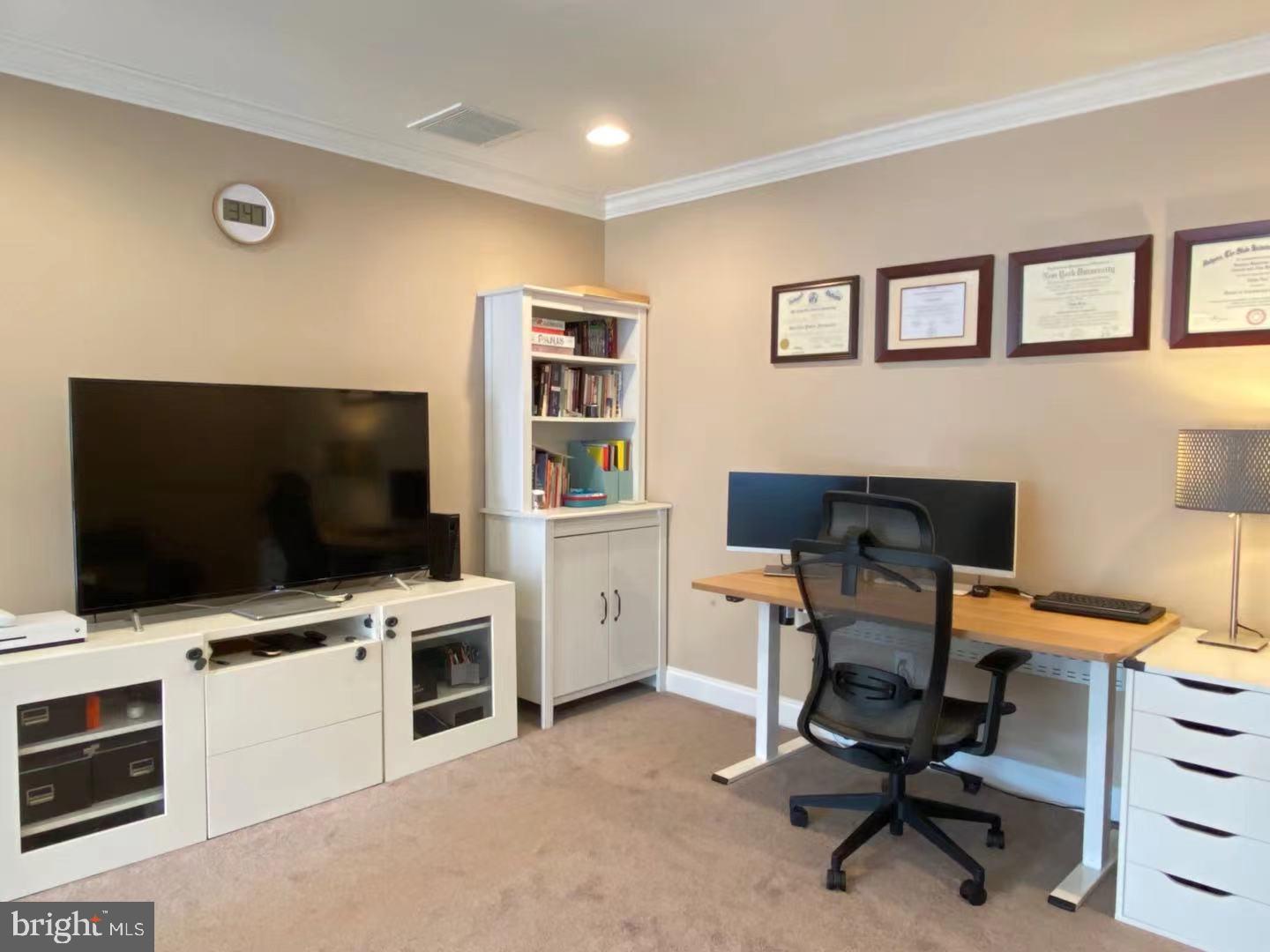 117 Warwick Road Princeton Junction, NJ 08550 - Photo 9 of 12