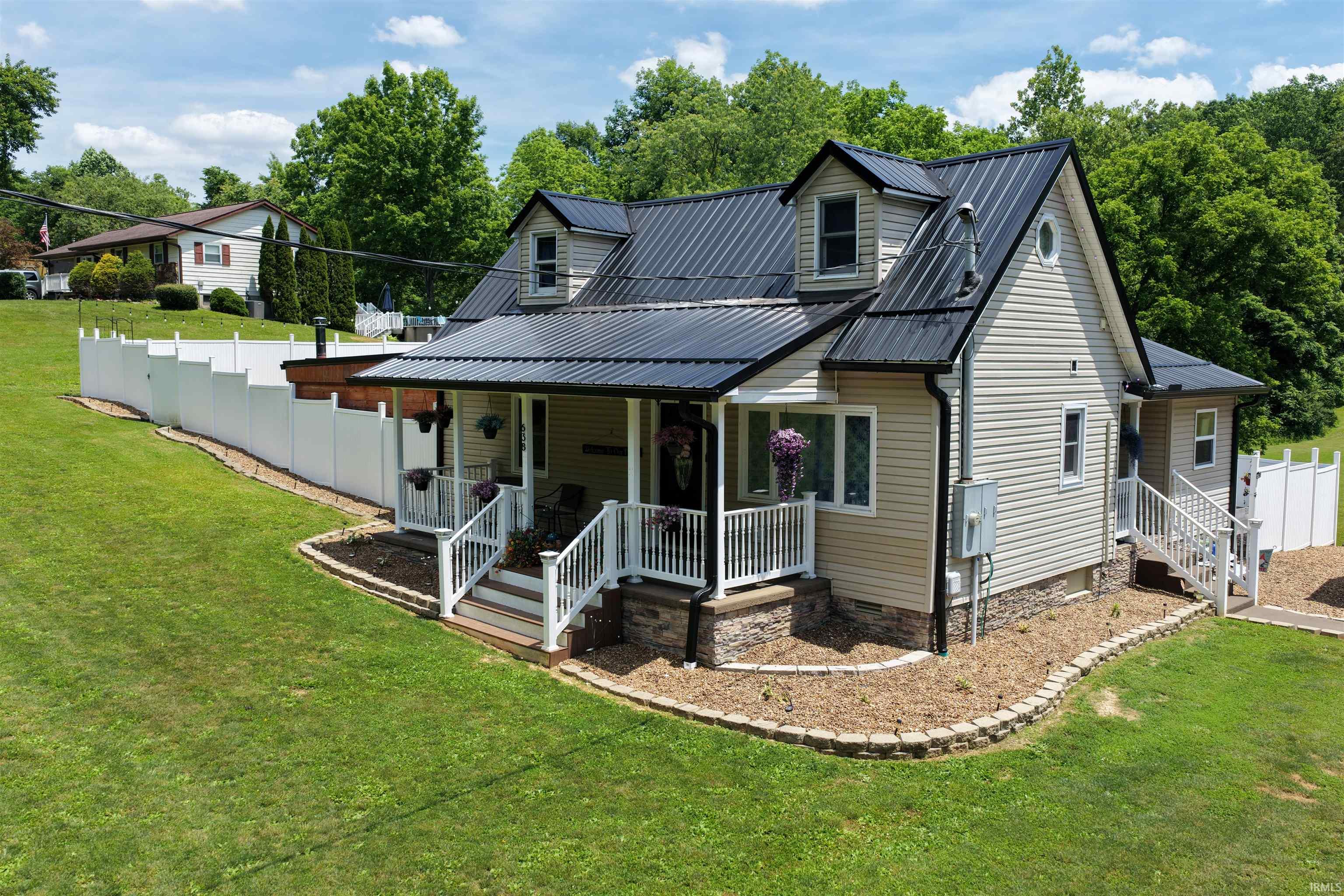 638 North Pike Road Springville, IN 47462 - Photo 4 of 50