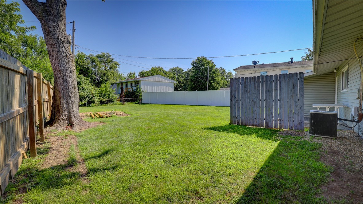 3124 East Robin Drive Decatur, IL 62526 - Photo 26 of 26
