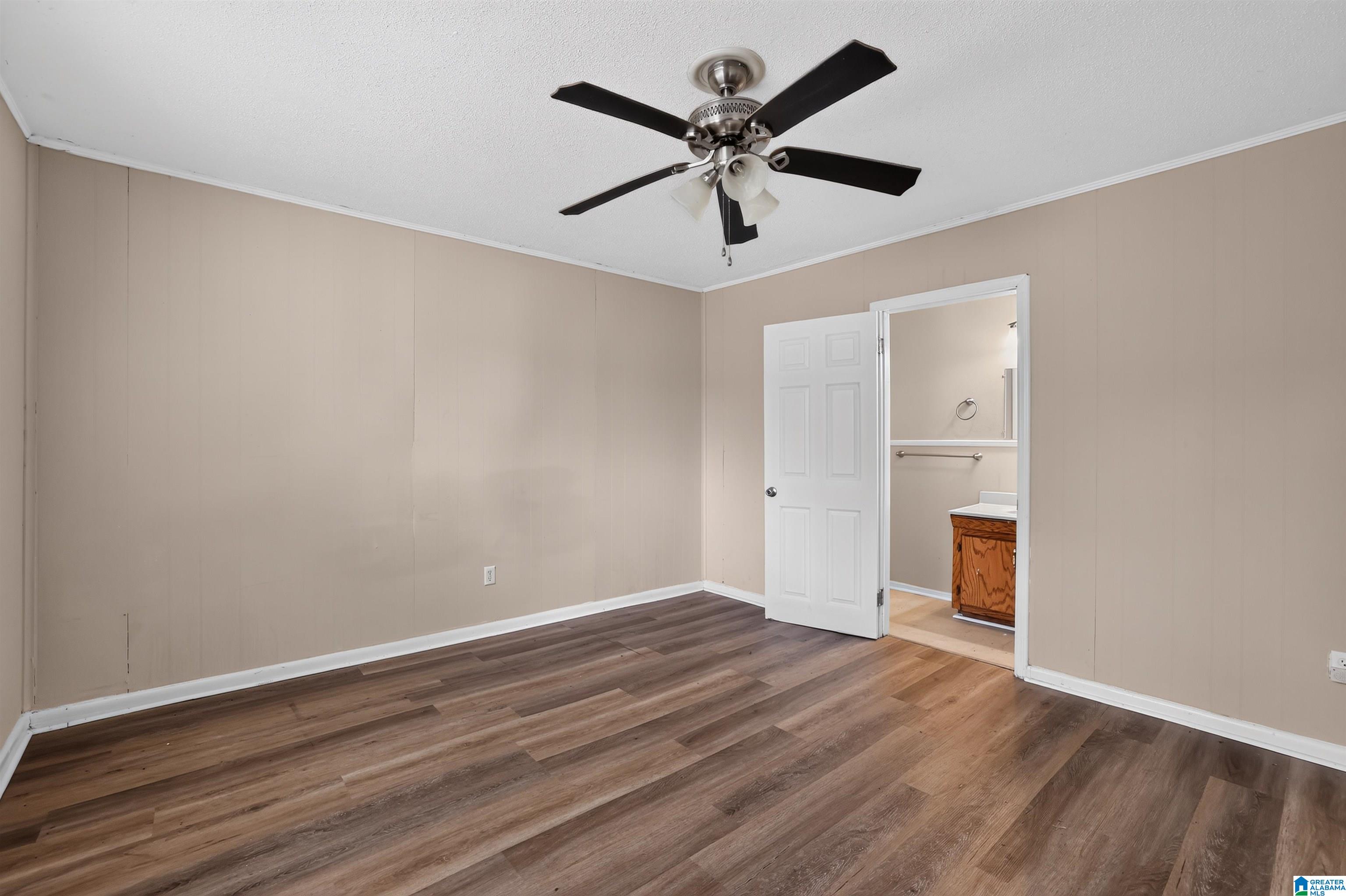 1325 17th Way Southwest Birmingham, AL 35211 - Photo 9 of 18