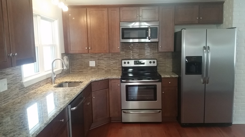 65 Temi Road Raynham, MA 02767 - Photo 5 of 23 Gallery Image 5