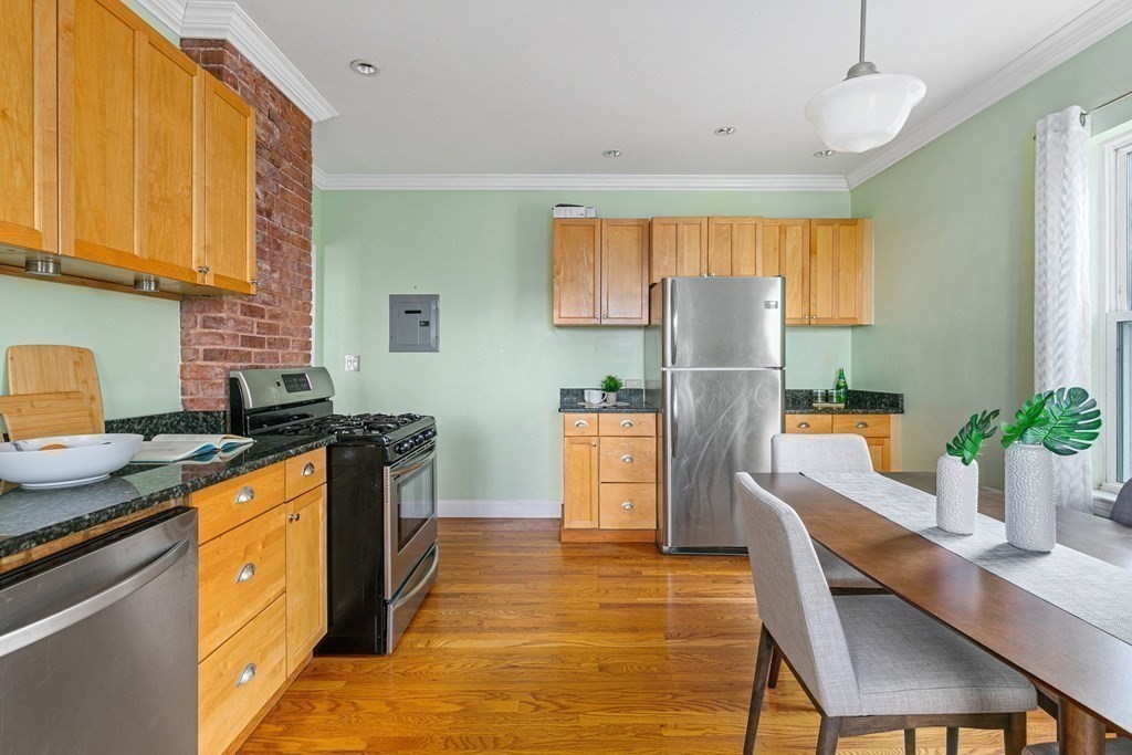 182 Ruthven Street, Unit 2 Boston, MA 02121 - Photo 6 of 20 Gallery Image 6
