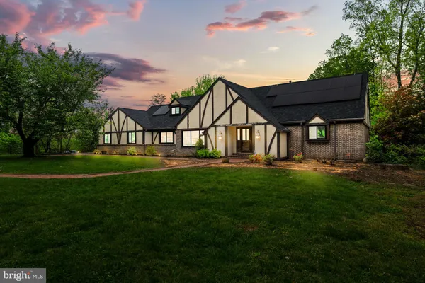 $599,900 | 41 Devon Drive, Reading, PA 19606
