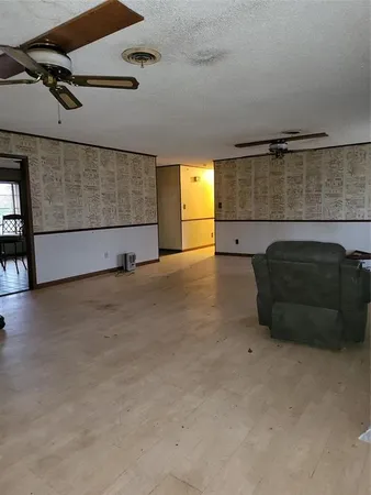 a view of a indoor garage