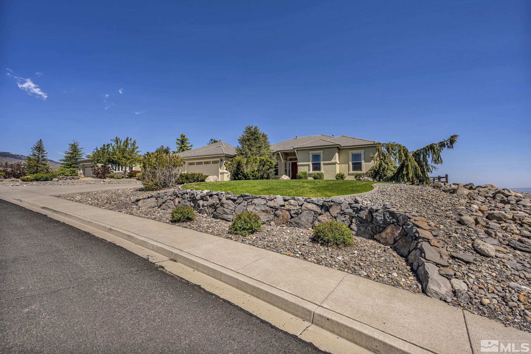 575 Dancing Cloud Court Reno, NV 89511 - Photo 3 of 33 Photo 3