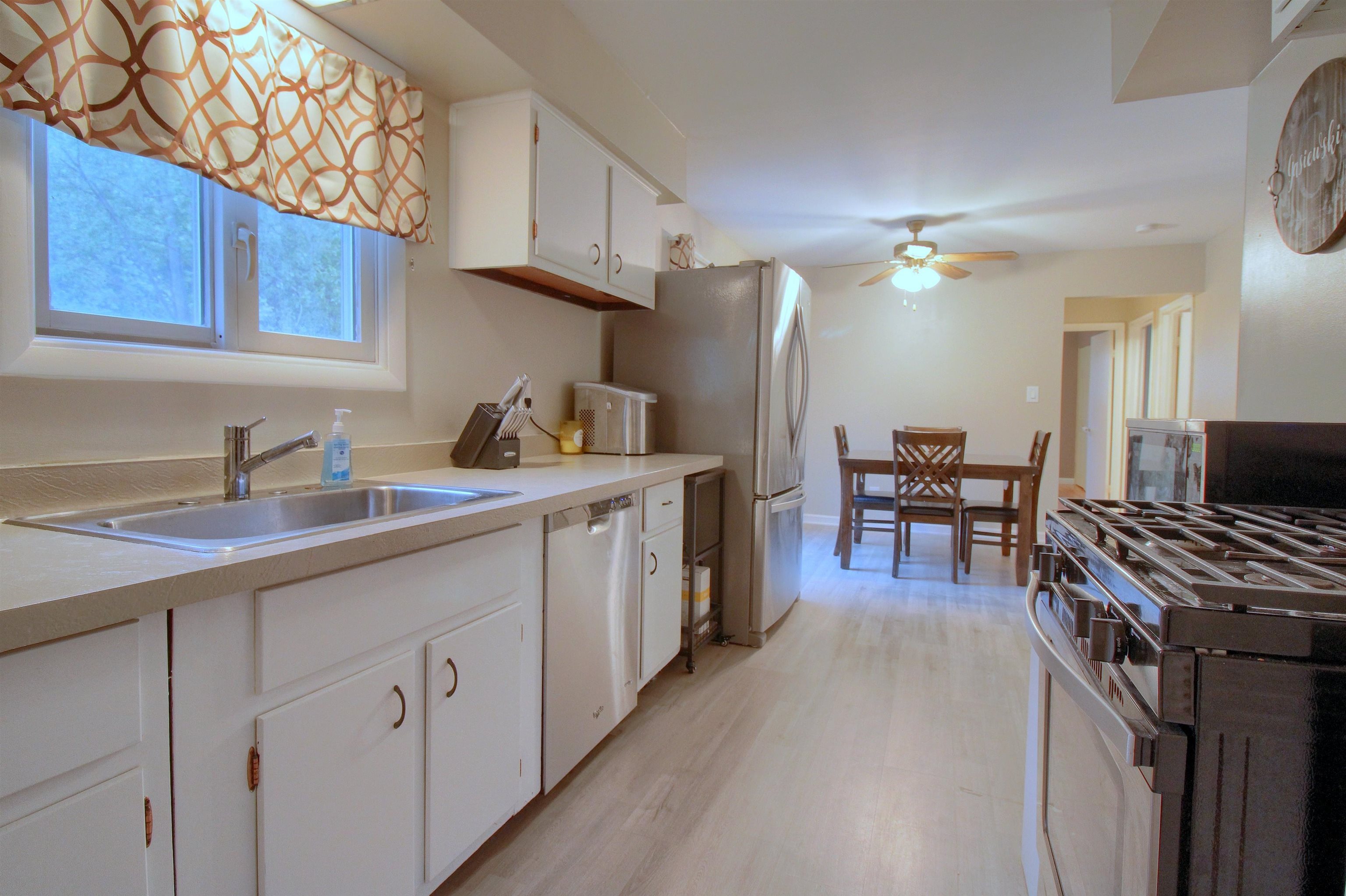 48725 Sugarbush Road Chesterfield, MI 48047 - Photo 9 of 25
