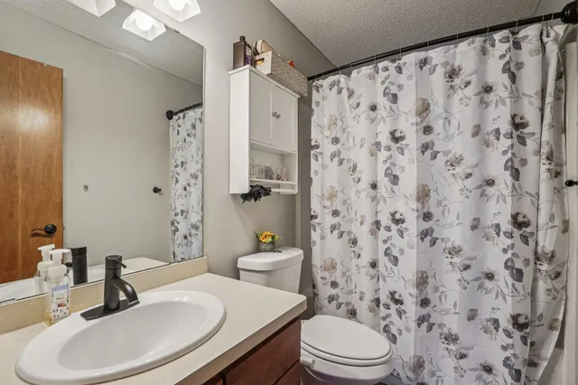 $297,500 | 151 Stallion Lane, Circle Pines, MN 55014