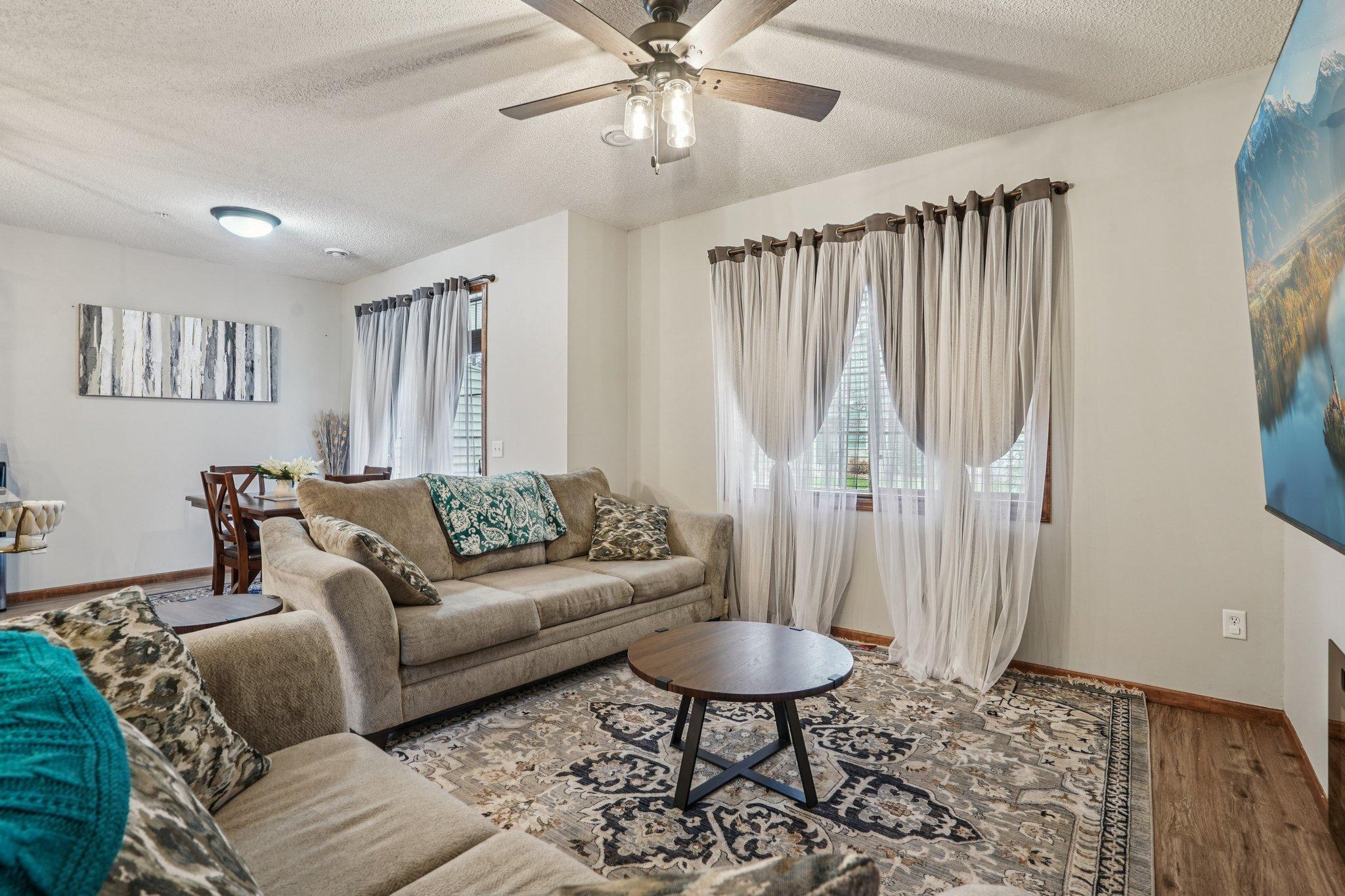 151 Stallion Lane Circle Pines, MN 55014 - Photo 3 of 26