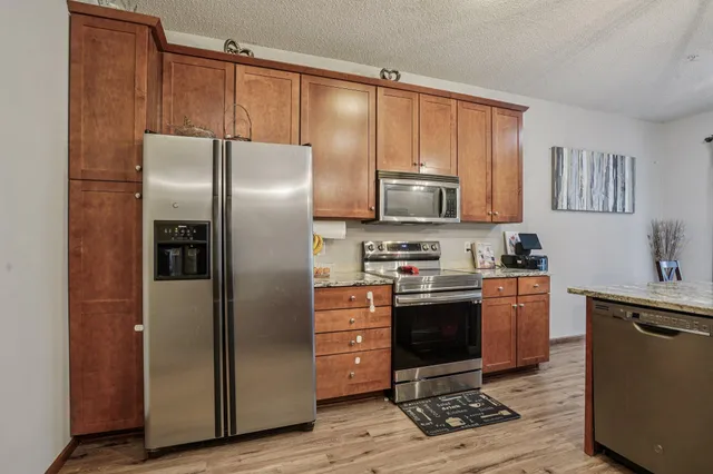 $297,500 | 151 Stallion Lane, Circle Pines, MN 55014