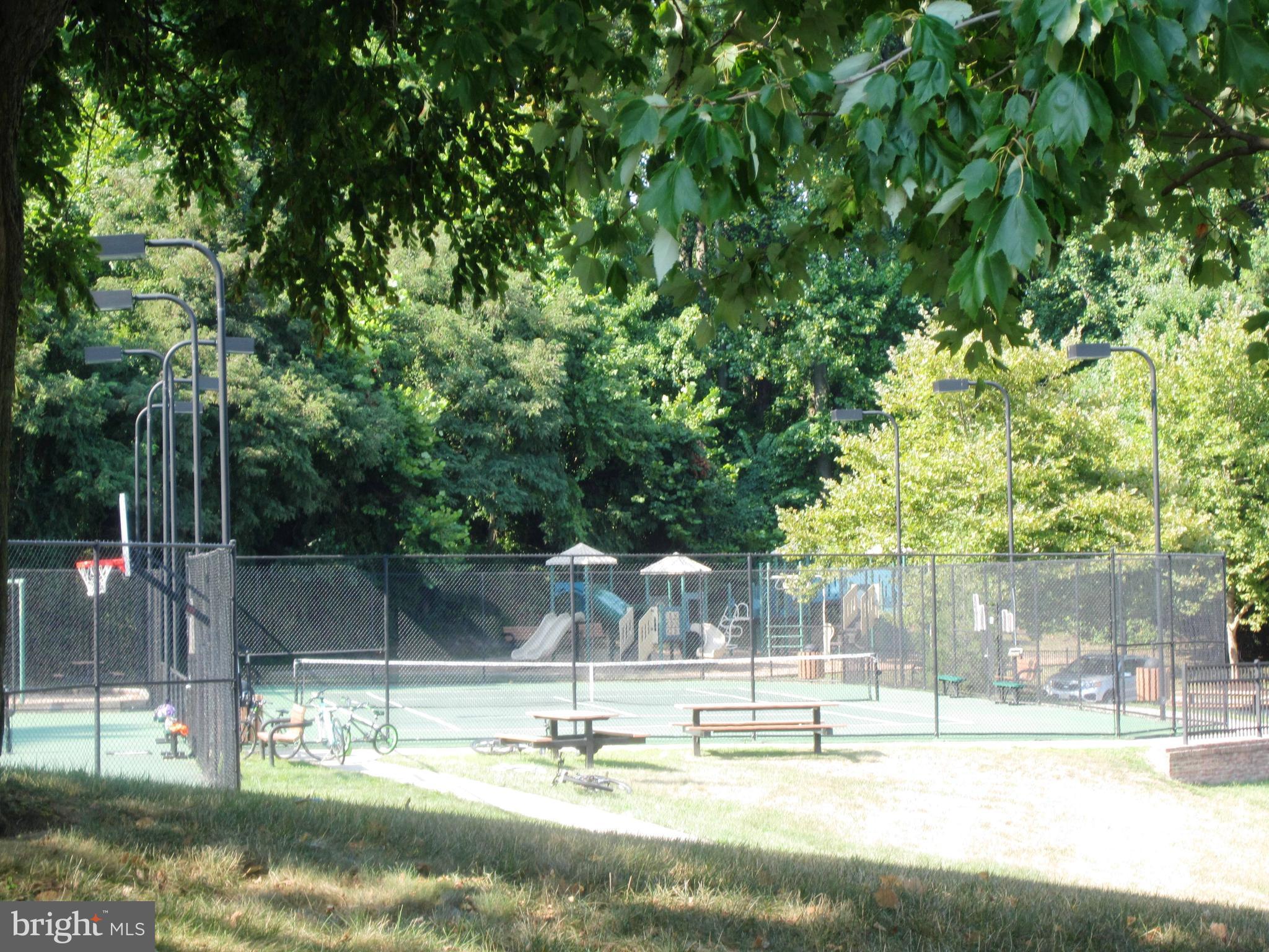2312 Abby Road Edgewater, MD 21037 - Photo 32 of 38 Community tennis