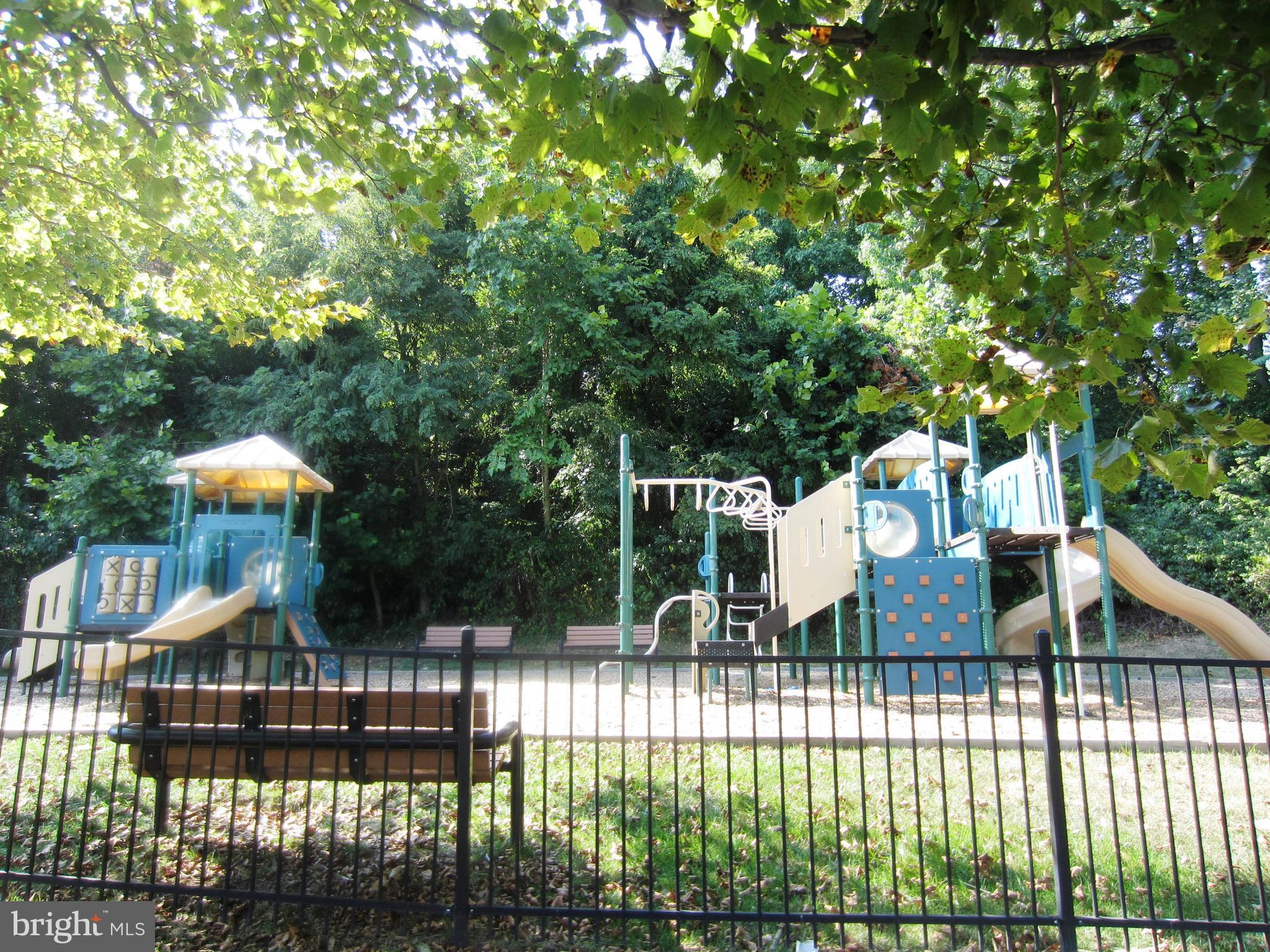 2312 Abby Road Edgewater, MD 21037 - Photo 33 of 38 Community playgrounds